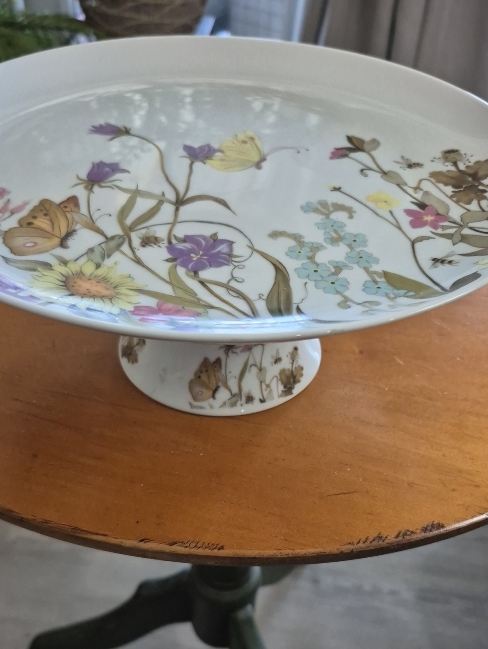 1975 Enesco Nature Garden Society Fine China Pedestal Cake Stand